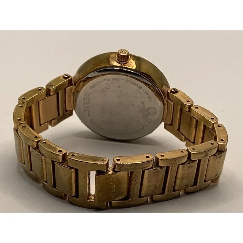 Relic ZR34308 Women's Stainless Steel Analog Rose Gold Dial Quartz Watch JD310